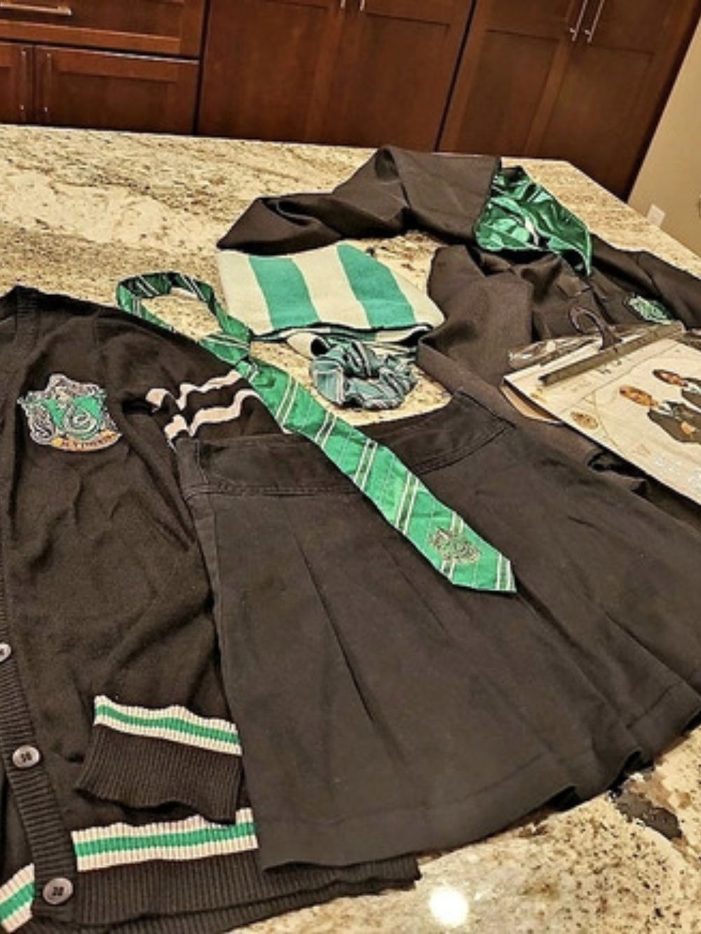 Harry Potter Slytherin robe costume set Slytherin Costume Set